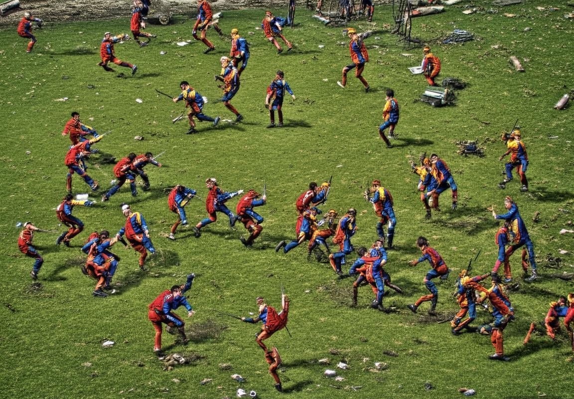 芬洛VS布雷达：绿茵战场历史交锋，悬念迭起之战(图3)